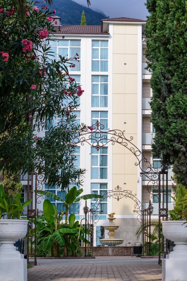 Hotel Cheluskintsev 가그라 외부 사진