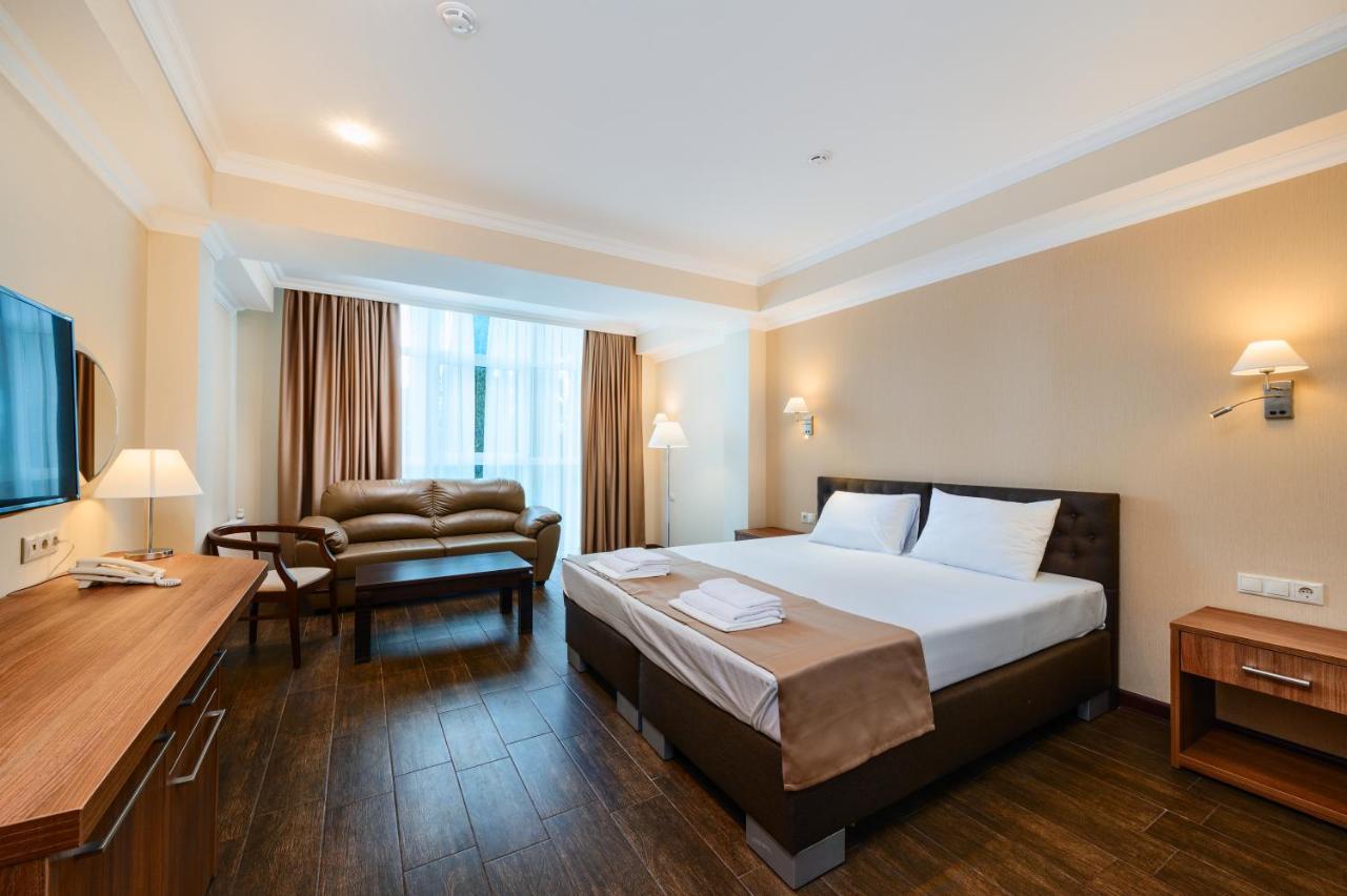 Hotel Cheluskintsev 가그라 외부 사진