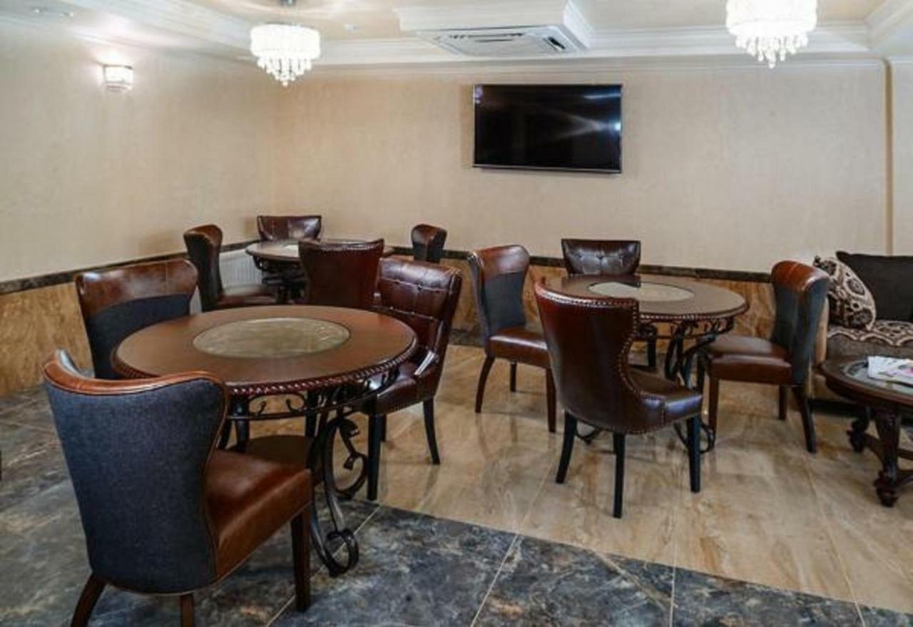 Hotel Cheluskintsev 가그라 외부 사진