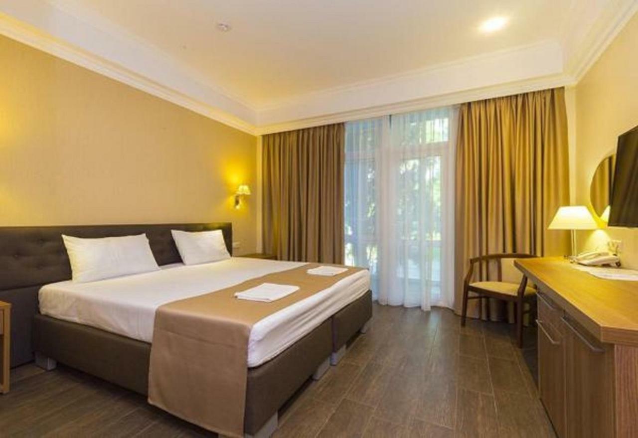 Hotel Cheluskintsev 가그라 외부 사진