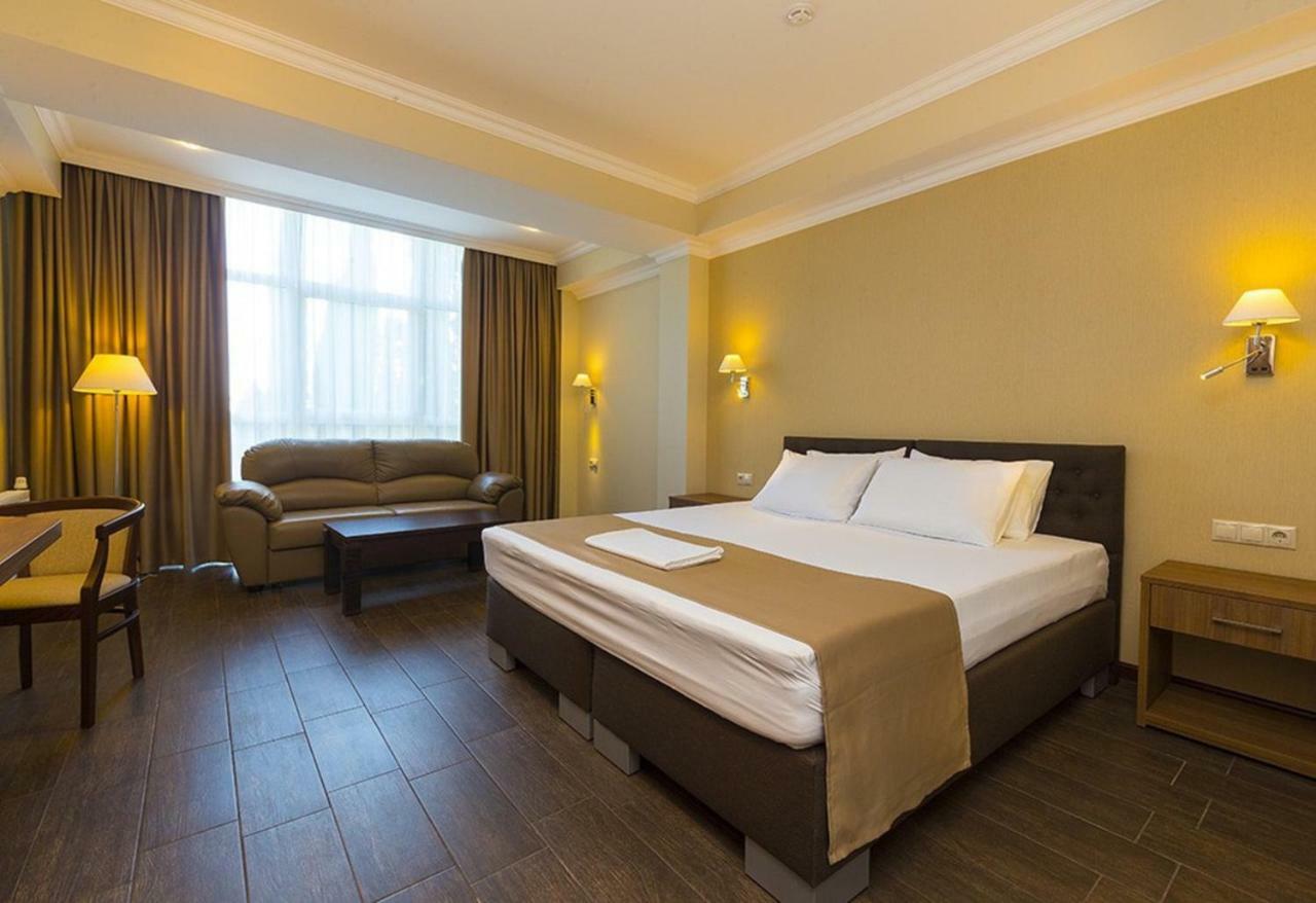 Hotel Cheluskintsev 가그라 외부 사진